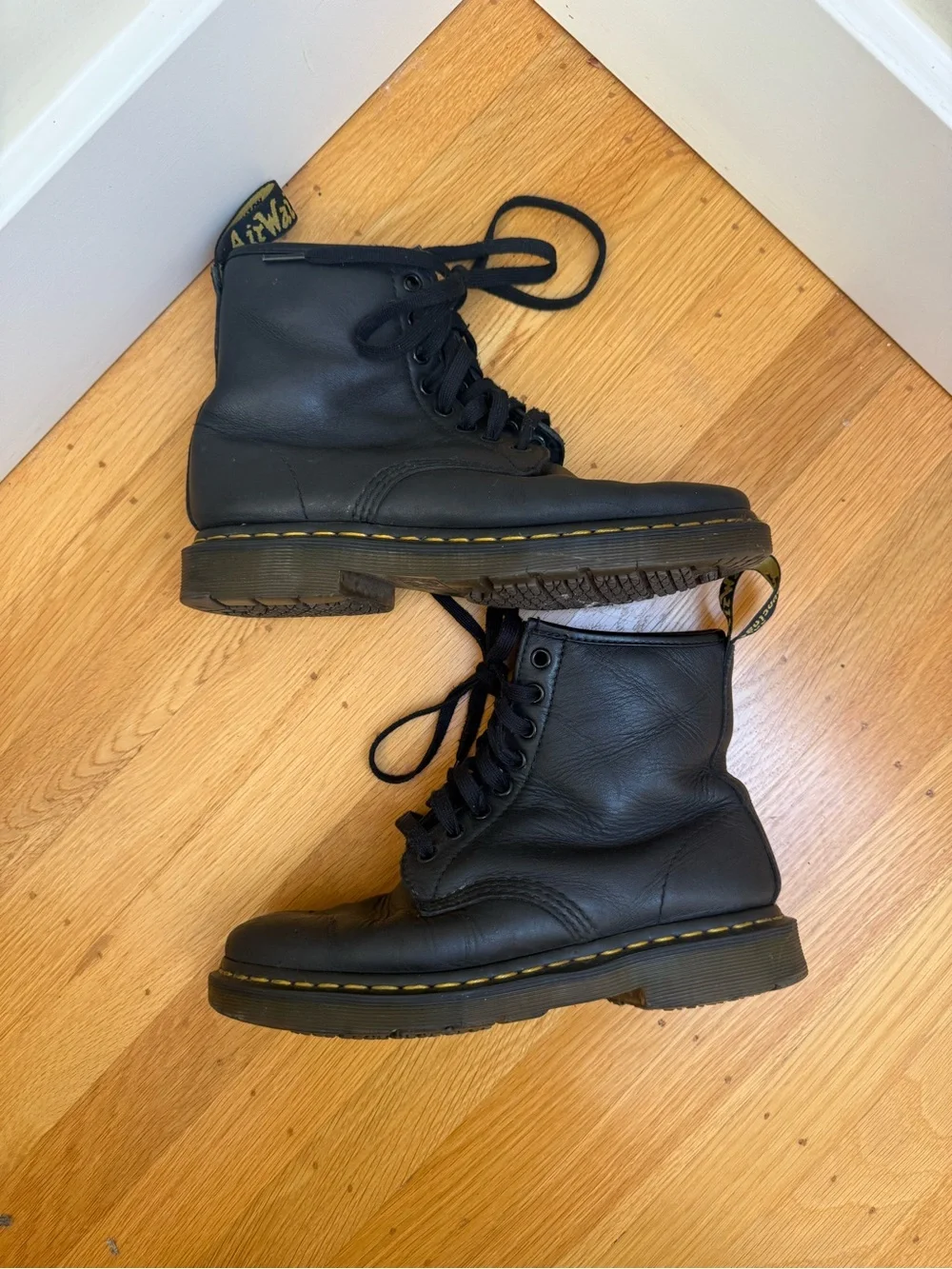 Dr. Martens 1460 Black Leather Lace-Up Boots, size 39/8